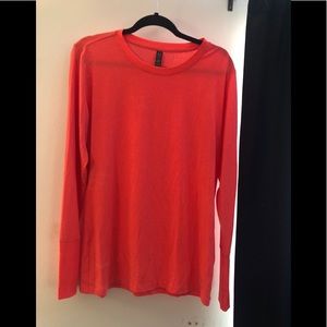 Under Armor cold gear top